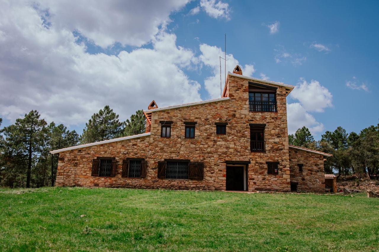 Cotanda - Casa De Montana Aislada En El Macizo Del Penyagolosa Puertomingalvo Eksteriør billede